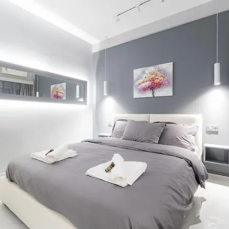 Lux Seaside Apartment By Volos Hospitality Exterior foto