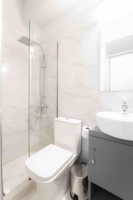 Lux Seaside By Hospitality Apartment Volos